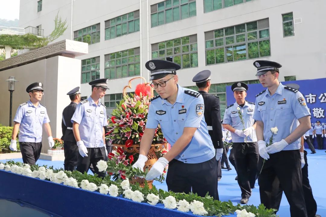 舍生忘死,顽强拼搏,先后有87名民警及边防官兵因公牺牲,王九明,杨水桐