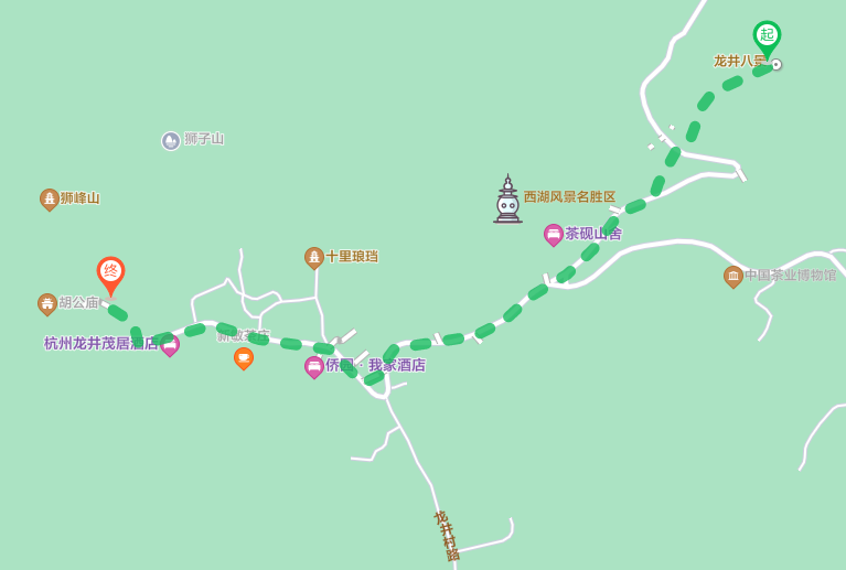 杭州狮峰山下,龙井泉边,有乾隆皇帝的十八棵御茶树