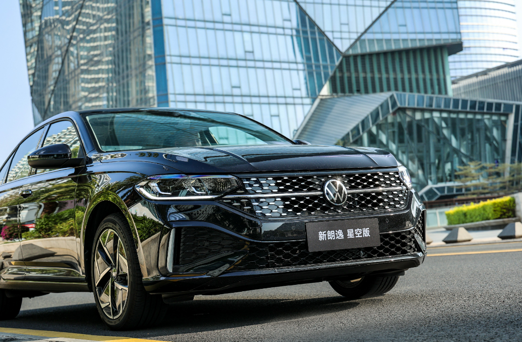 品质与实力的结合,500万国民之选,朗逸2024款强势出击