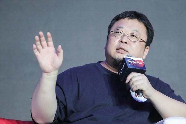 赌上后半生!丈夫罗永浩欠款6亿,老婆柴静不怕被追债担保9600万