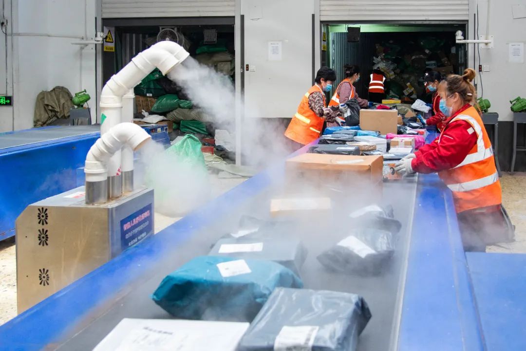 为快递物流复工扫障碍（快递行业复工率667%） 为快递物流复工扫停滞
（快递行业复工率667%）《快递行业复工率66.7%》 物流快递