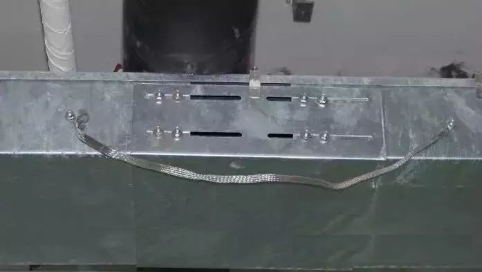 桥架伸缩节多少米一个