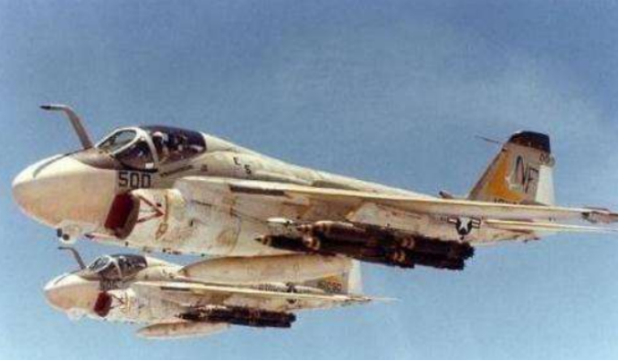 1986年,美国对利比亚发起空袭,18分钟将其打瘫,一战惊醒东方