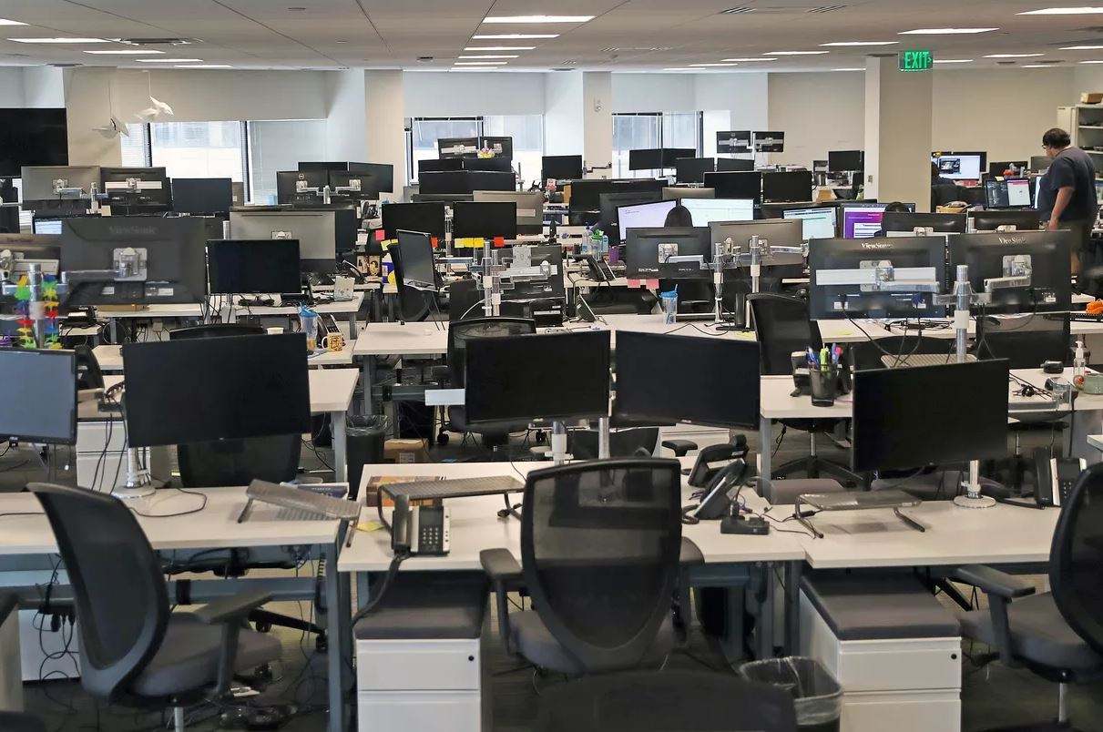 回顾大专生李文怡:从3万人中突围敲开微软大门,大专也能人上人