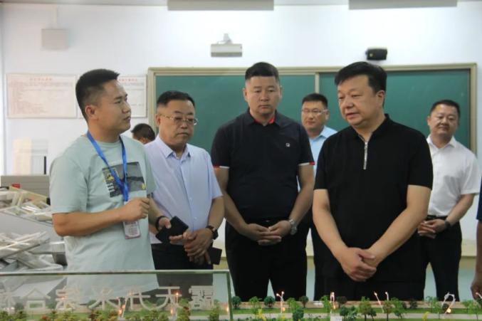 【头条】旗委书记王瑞来大路新区,专题调研这项工作!