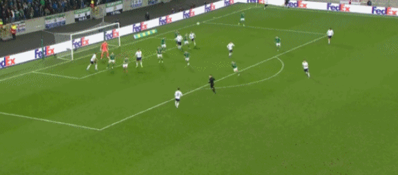 多纳鲁马神扑博努奇门线解围_意大利VS北爱尔兰世界杯预选赛_世预赛附加赛抽签：意大利若输北爱尔兰就出局！伊拉克赢球=亚洲