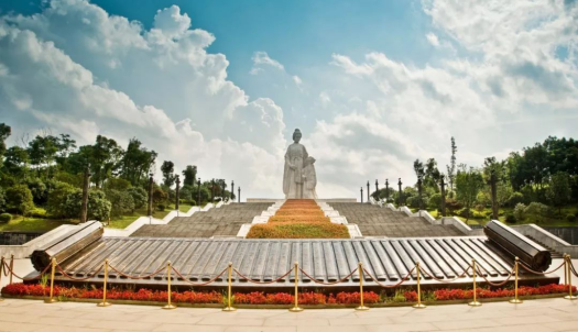 母亲节,欢迎到江西柴桑中华贤母园打卡!