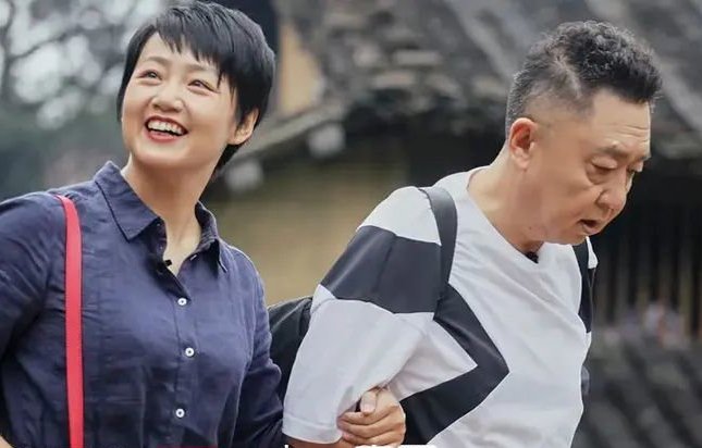 幸福三重奏于谦和妻子吵架,德云社孙越的反应,诠释了什么叫情商