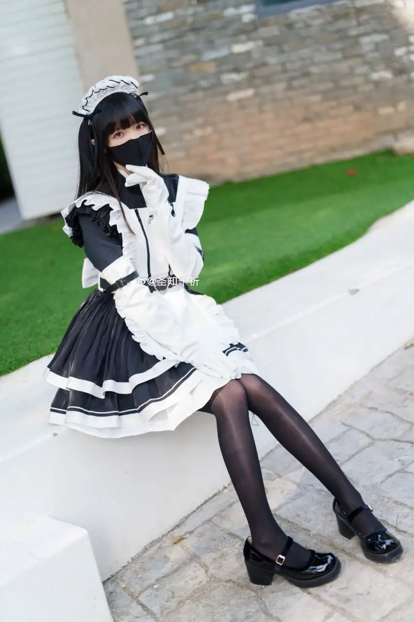 女仆黑丝cos