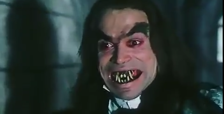 "茅山道长"林正英:黄袍加身开创僵尸片的巅峰时刻