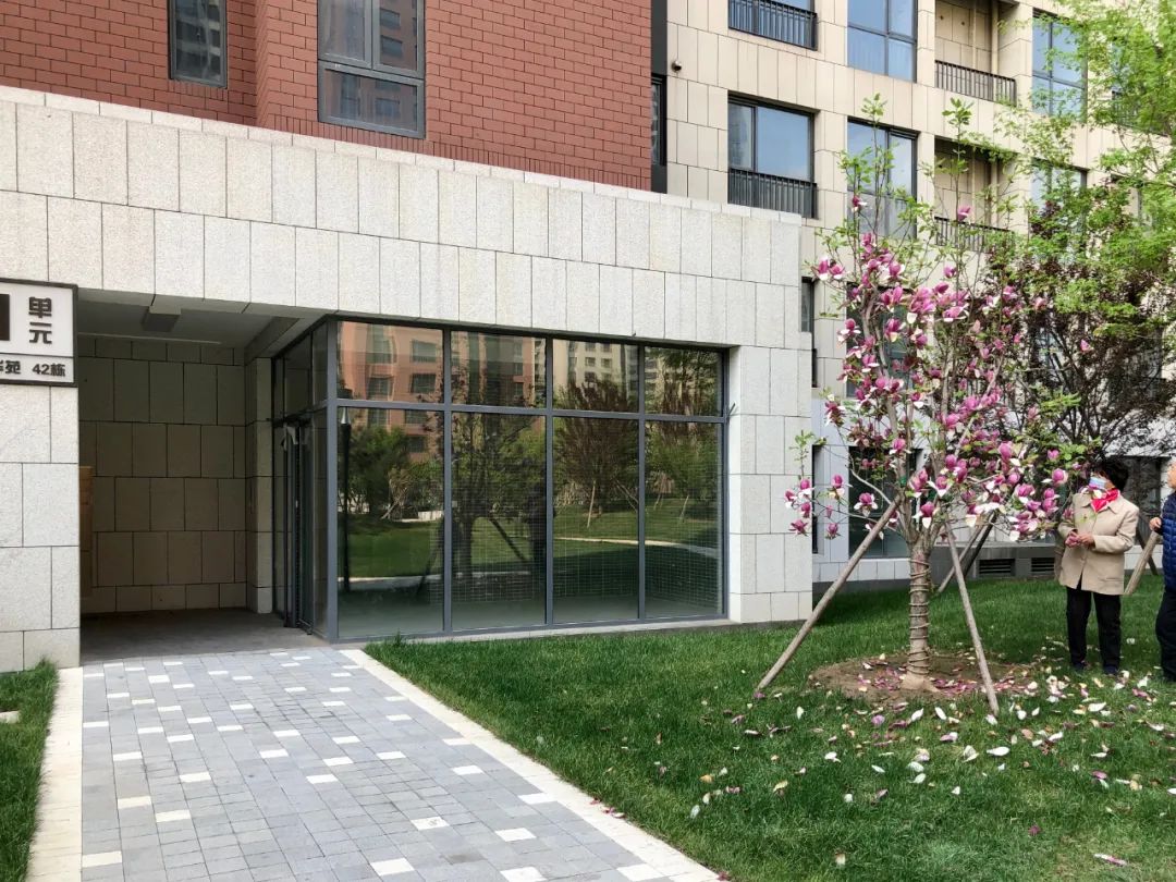 燕郊楼盘-嘉都嘉华苑好不好?听说精装-还送车位