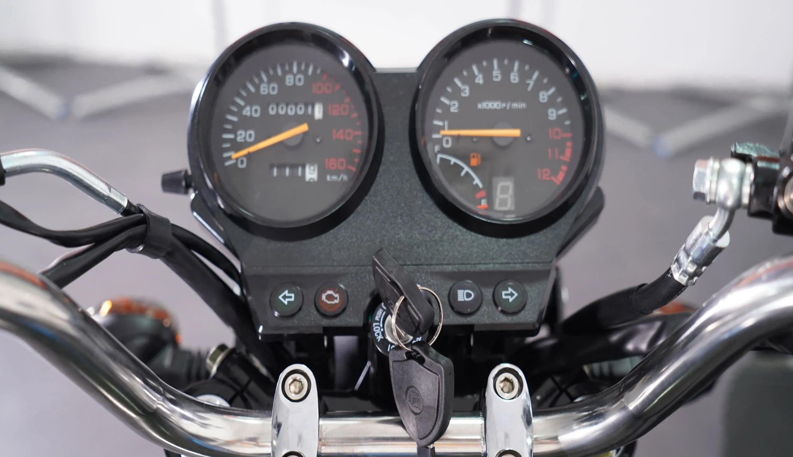 你想要的传动轴侉子来了,22款银钢巡逻者200,售价18800