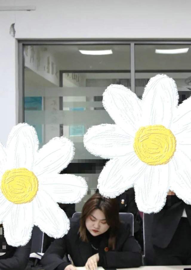 张美玉现状!网传已卸任学生会职务!因压力太大已请假回家!