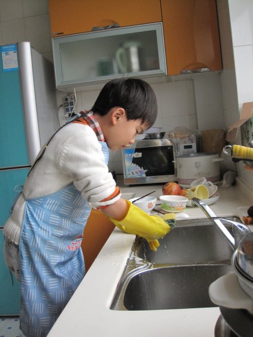 看看6岁孩子从洗碗中悟出的智慧