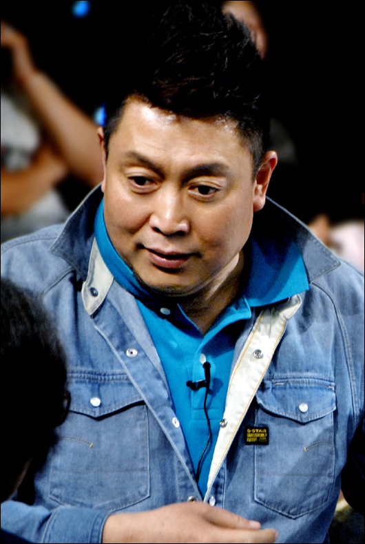 64岁的王为念,走到今天该怪谁呢?成于央视,败于自己