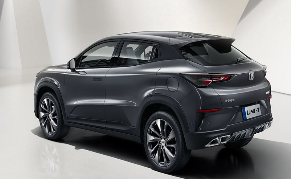 紧凑级suv智能天花板长安uni-t,进一步全面升级