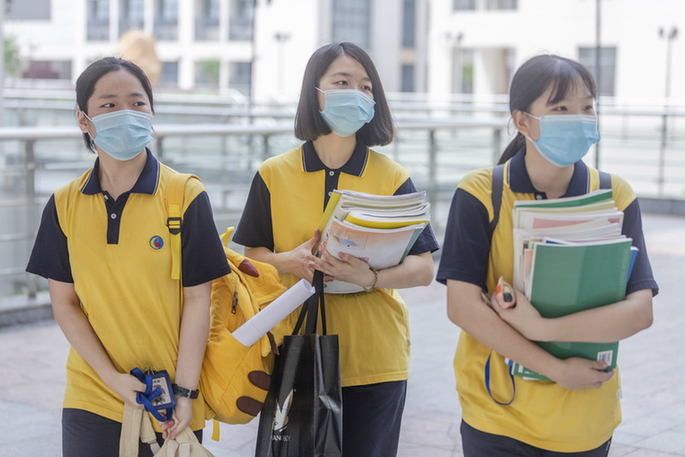 安徽省疫情好转,教育部下发"复课"通知,学生心情欢呼雀跃!