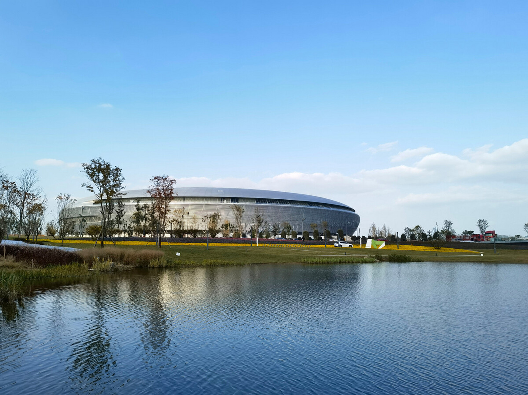 97成都东安湖公园,位于成都市龙泉驿区,是一座集生态,文化,休闲