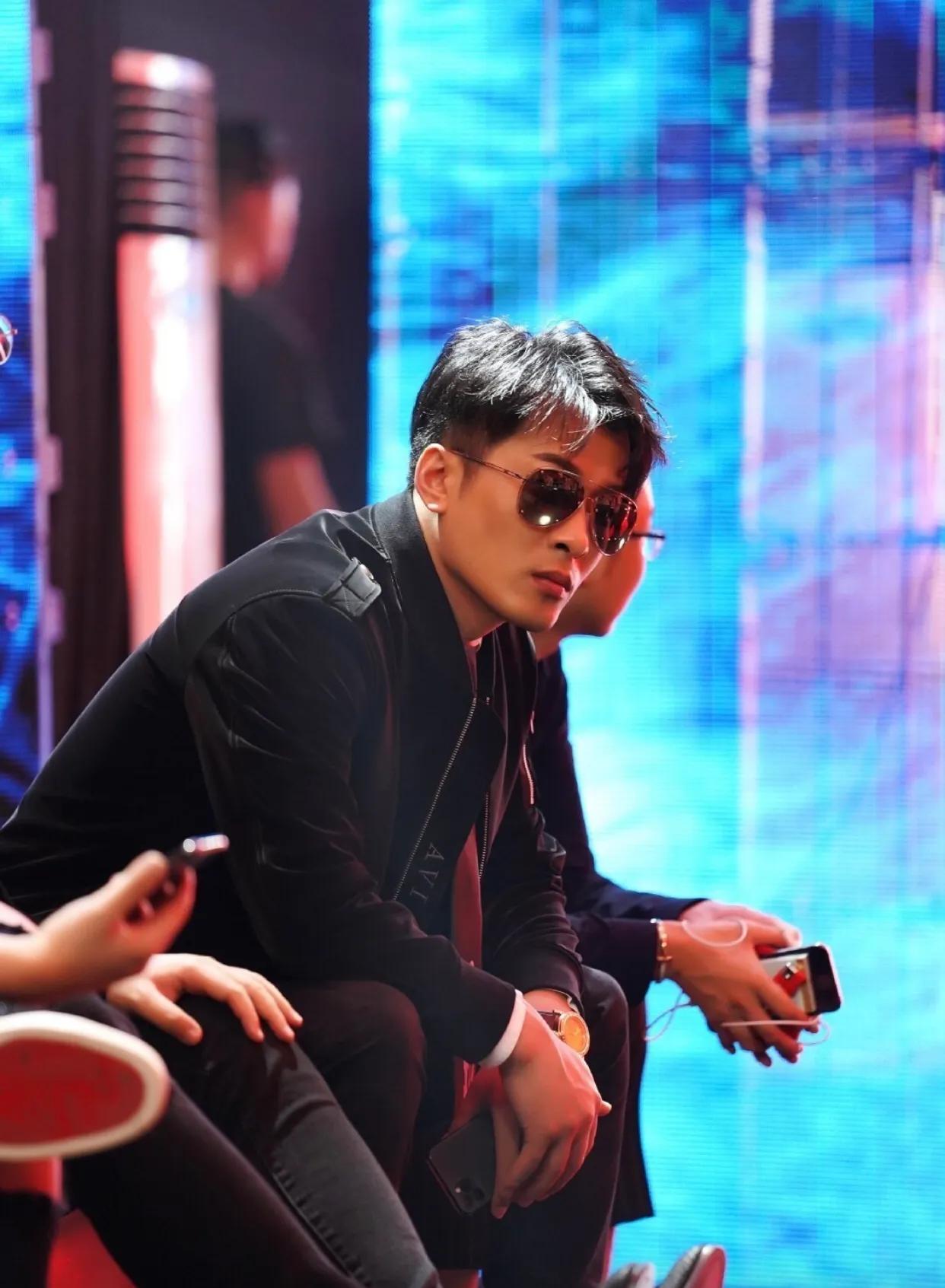 丈门小根哥立场小成哥,从此再无巴丈一家亲,只有丈门永存