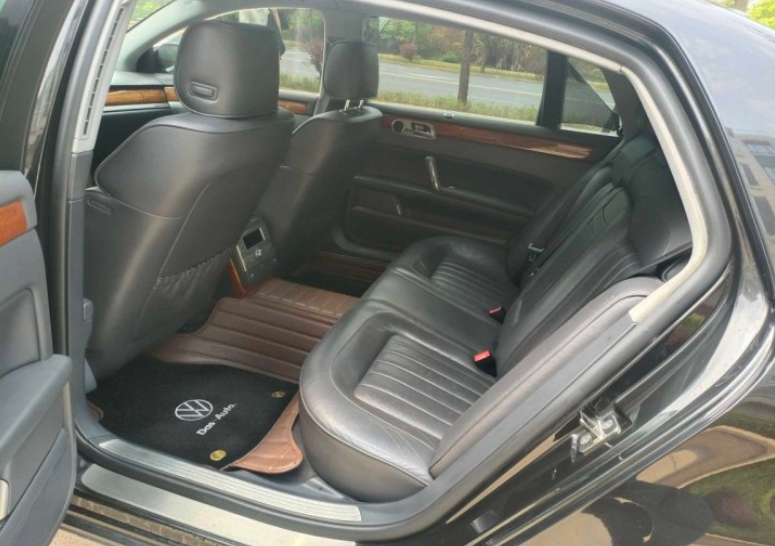 花8万买辆09年的大众辉腾,开回家一个星期,车主说出了切身感受