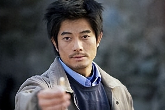 回顾同样演农民工把周星驰郭富城刘德华放在一起差别出来了