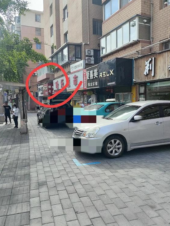 逛大连八一路自由河畔与白云街见闻游记