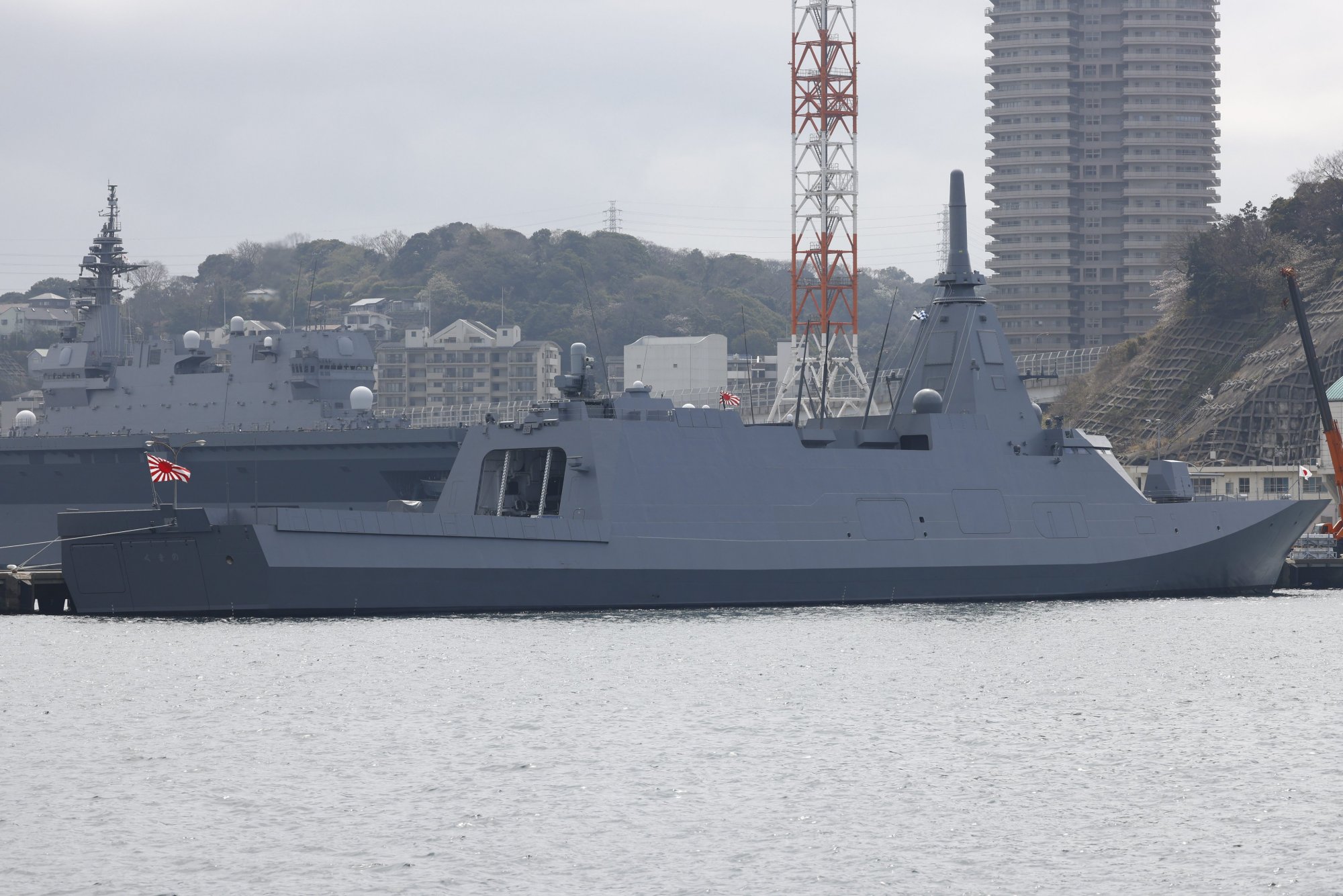 最上级护卫舰"熊野"(くまの)号