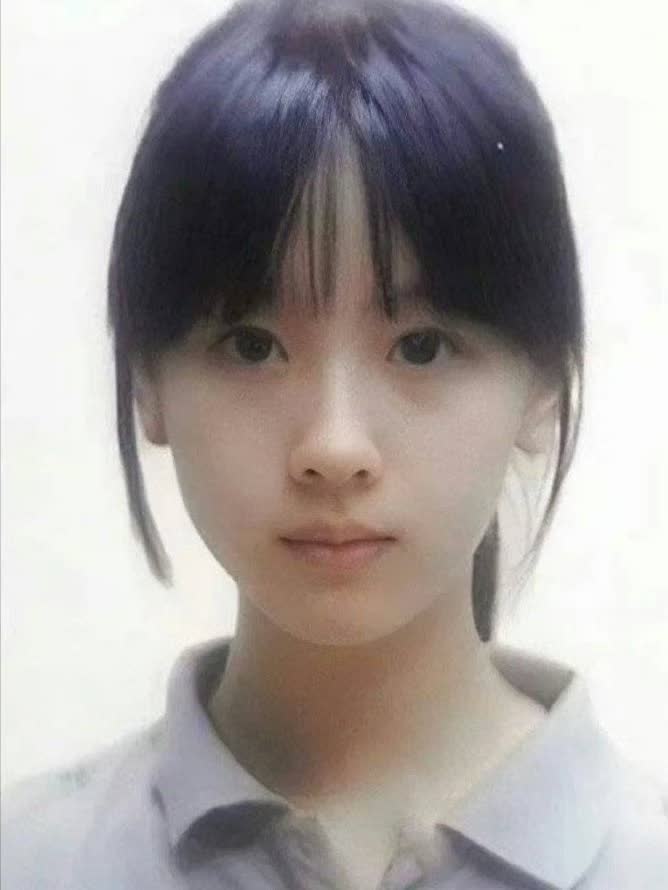 证件照女神陈都灵