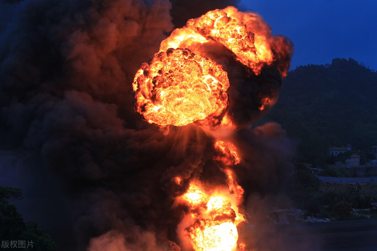 北京储能电站爆炸图片