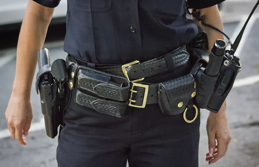 全球警察高清图片大赏(战术腰带篇)