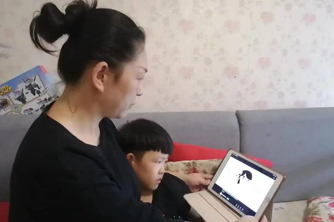 以法护航 共赴一场法治之约—育贤一幼“八五”普法宣传活动纪实(图26) 以法护航 共赴一场法治之约—育贤一幼“八五”普法宣传活动纪实(图26)