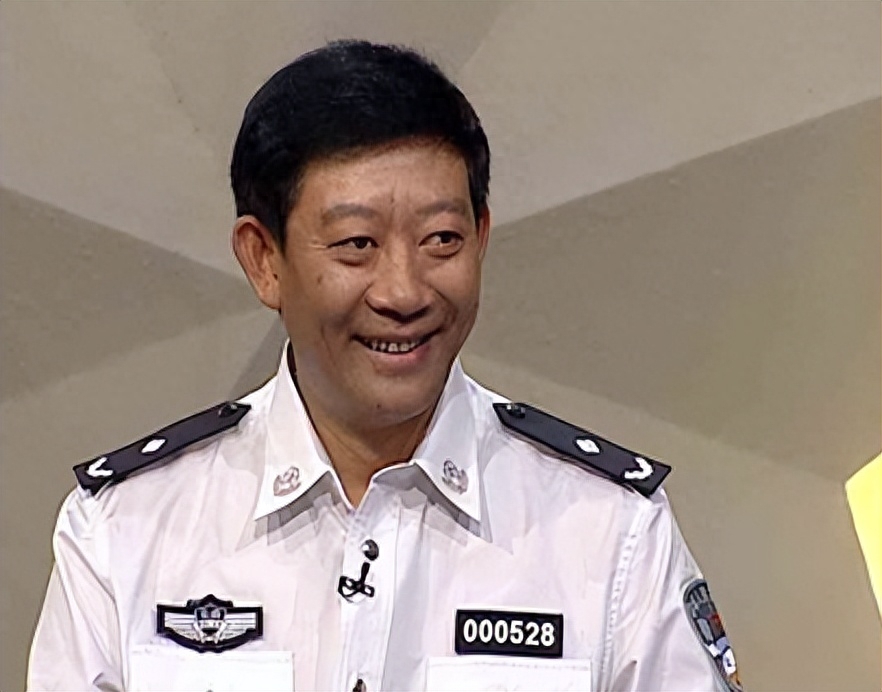 回顾"缉毒英雄"陈新民:卧底百次从未失手,多年后遭毒贩最恶毒报复