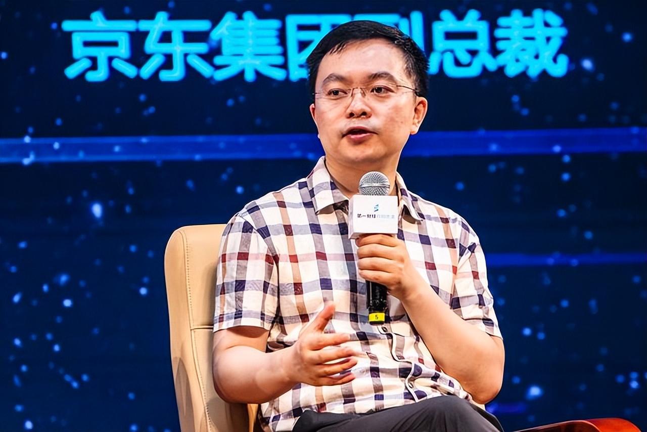 投资10亿"换命"!43京东副总裁蔡磊对抗渐冻症4年,终赢一线生机!