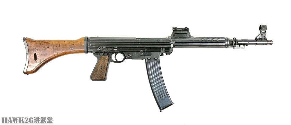 细看:卡尔·瓦尔特mkb 42(w)突击步枪 异常珍贵 总产量仅200支