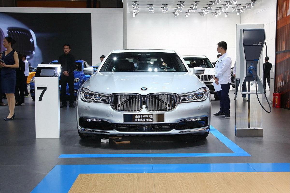 作为宝马旗下最高端,最先进的车型,宝马7系新能源不止于品质,更是前卫