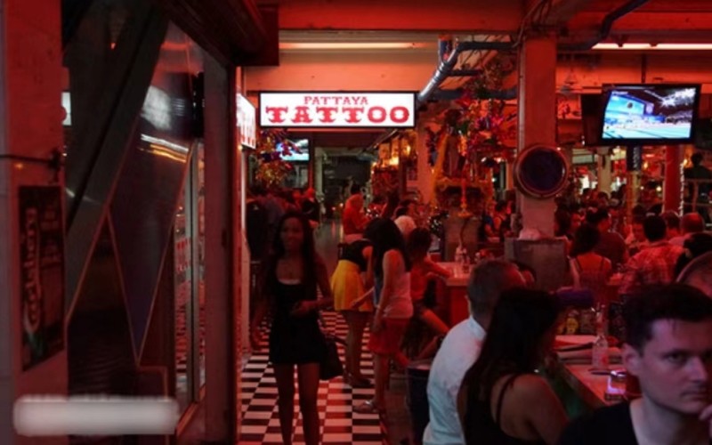 小国新加坡:拥有亚洲唯一合法的"红灯区",在夹缝里求生