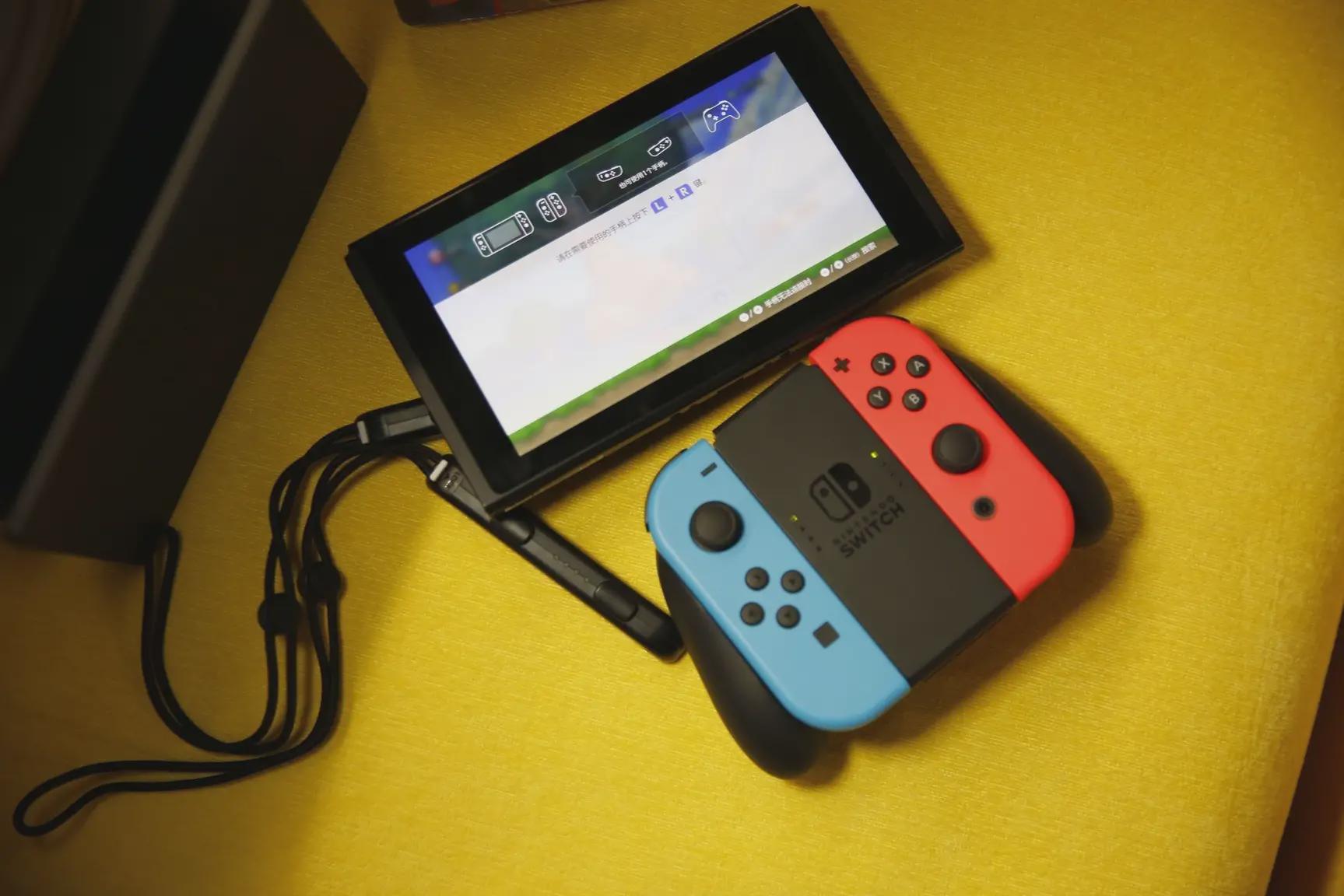 居家派对都合适,任天堂switch红蓝主机测评