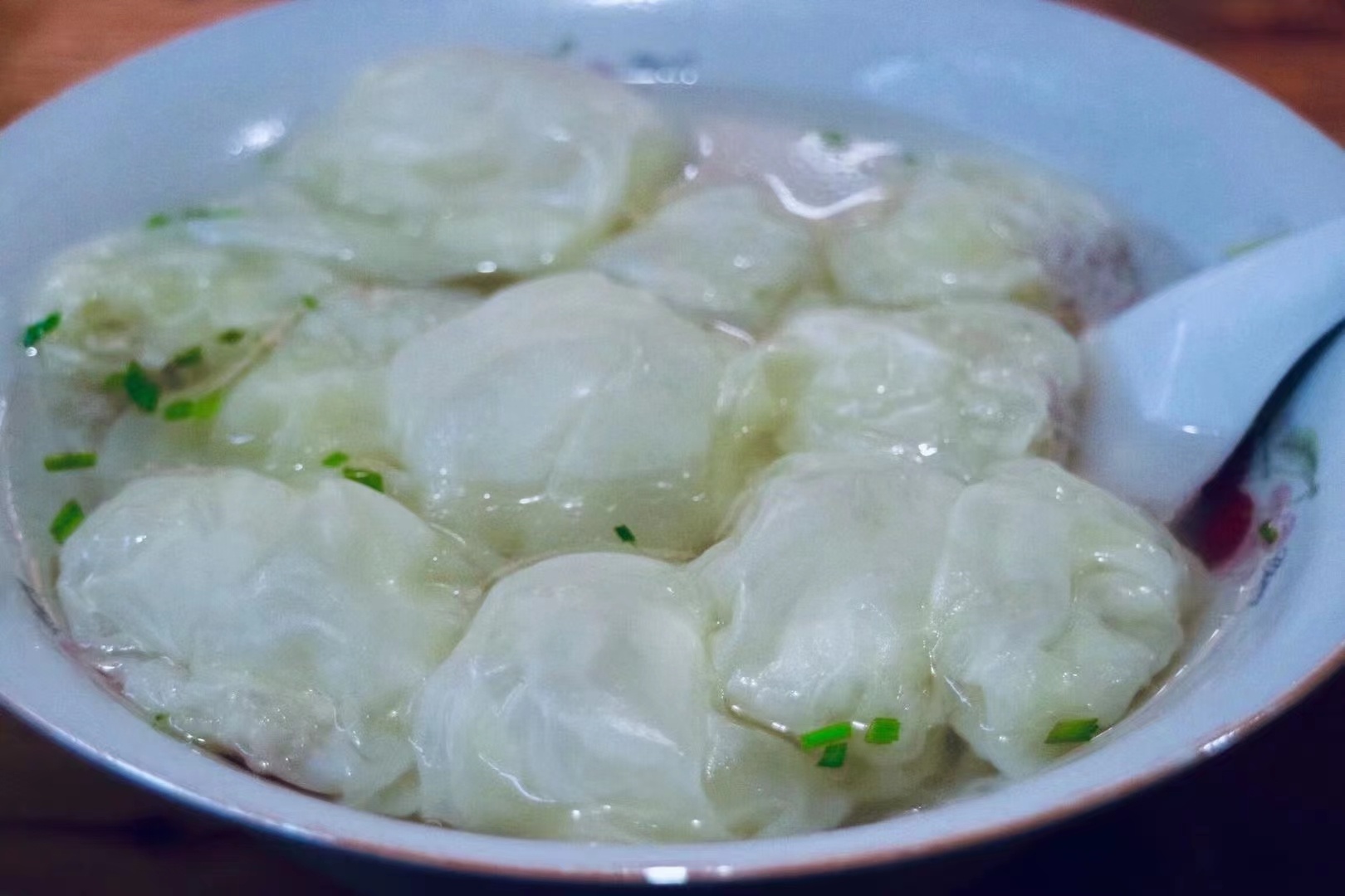 抚慰人心的美食 萦绕心头的乡愁 昆山正仪这碗馄饨传承了四十多年