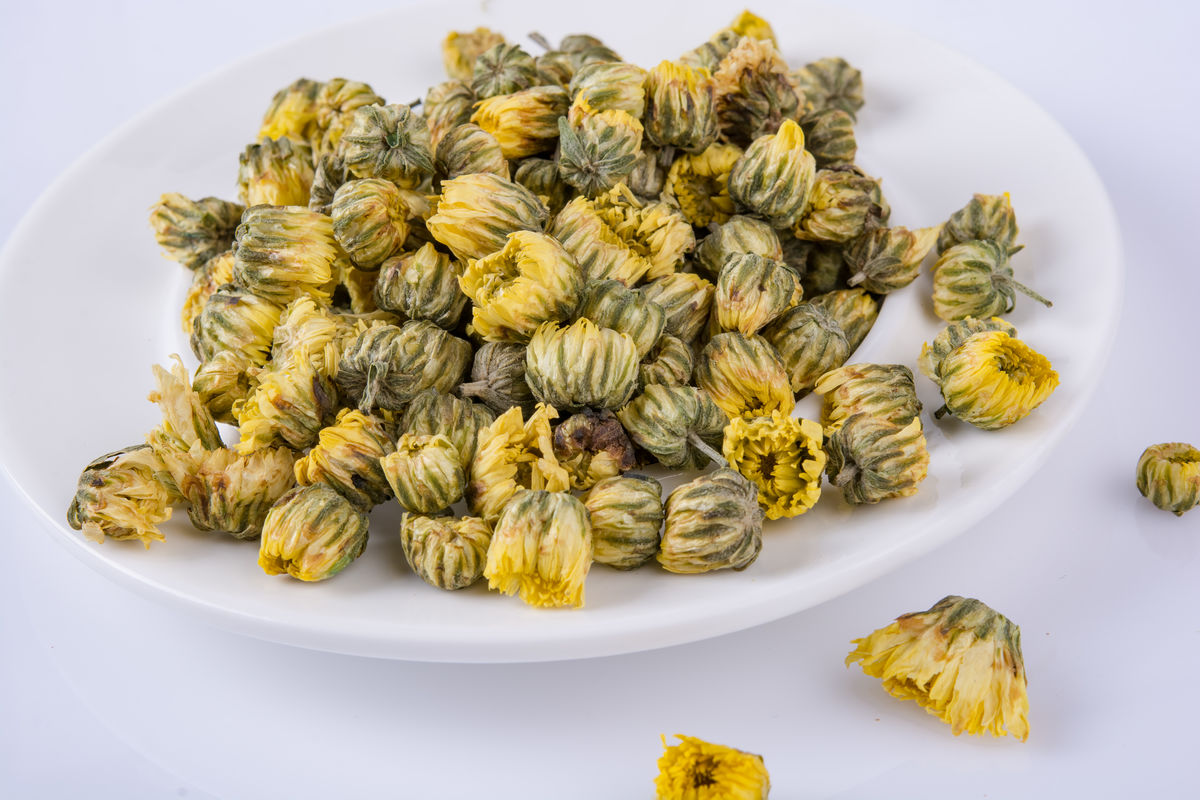 "车前草"是个宝,用它来煮水喝,或能帮助解决这4个问题