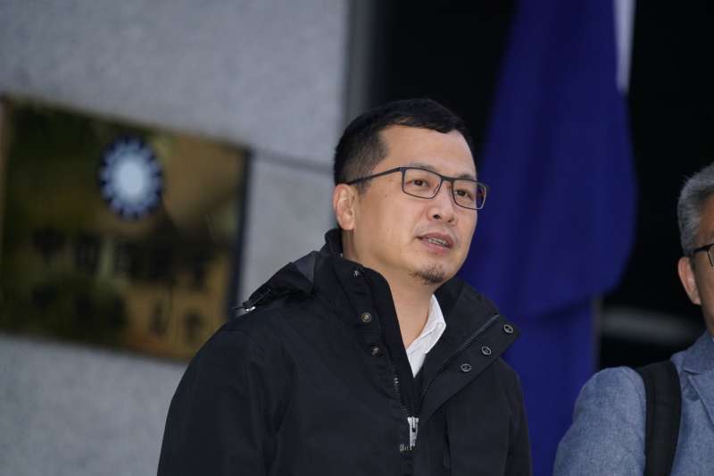 2022台北市长民调:罗智强紧追陈时中 两人差距仅剩9.2%