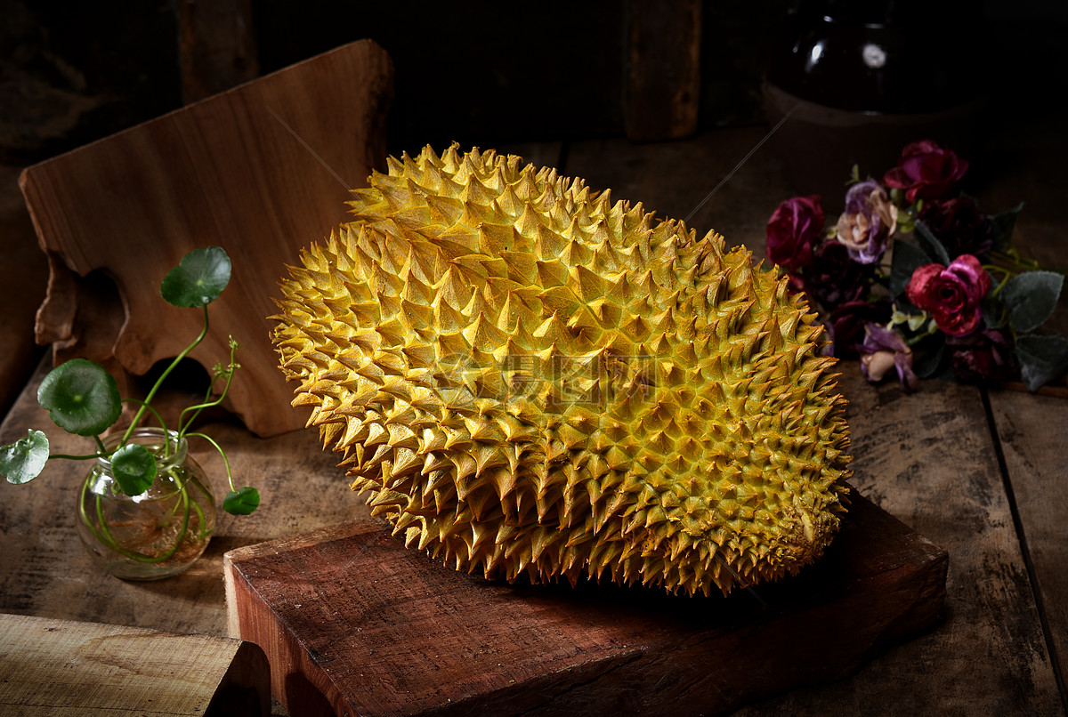 爱美的女人,适合多吃几种食物,排毒养颜,滋补身体,淡斑养颜