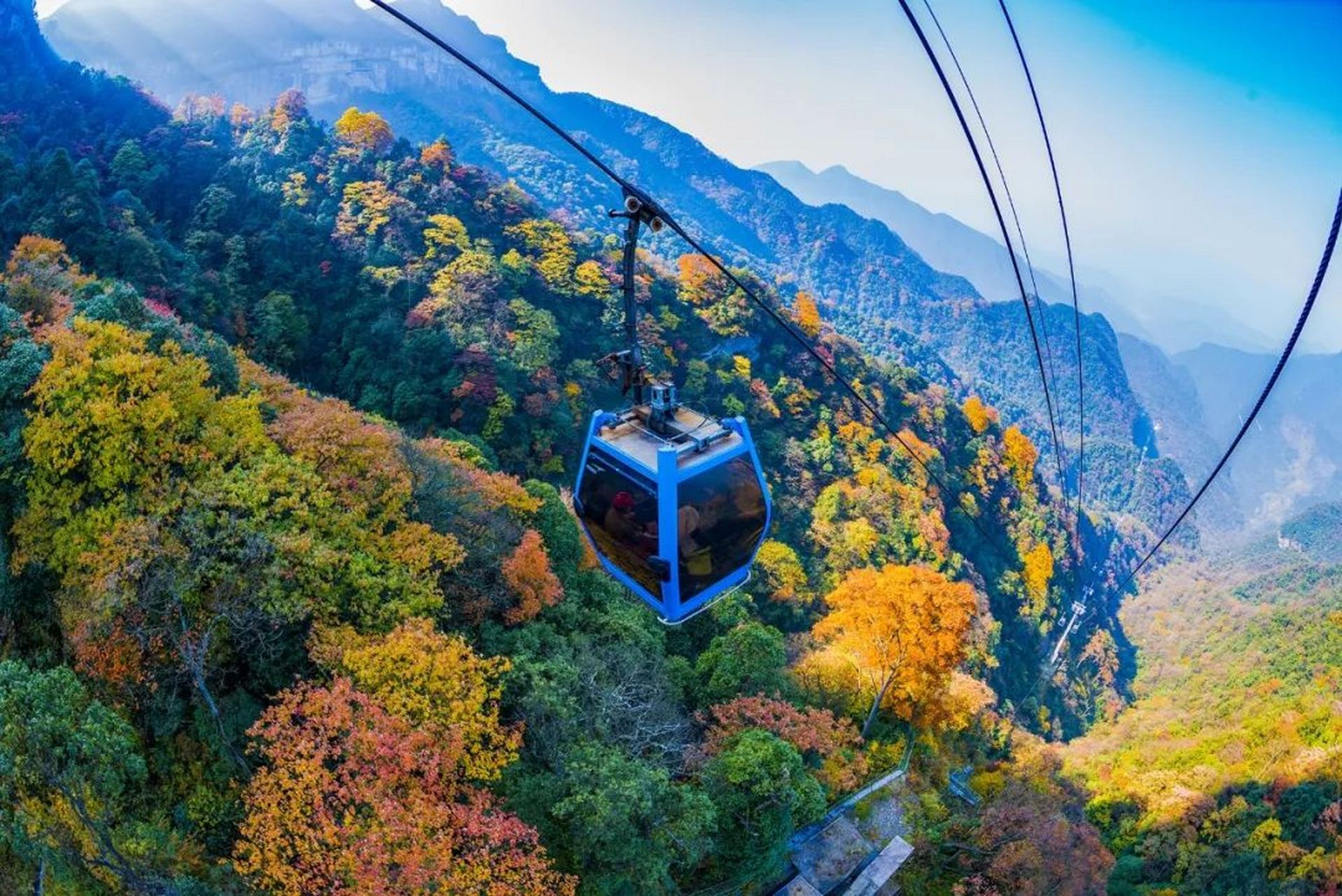 重庆南川金佛山:位于神秘的北纬30°附近,这里拥有着两千多米的海拔