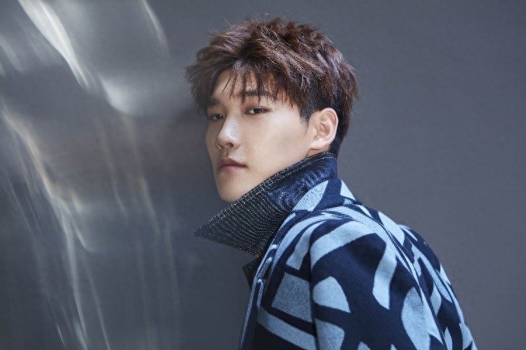 回顾:自以为很红,其实粉丝没几个的六位"大明星",网友:太辣眼睛!