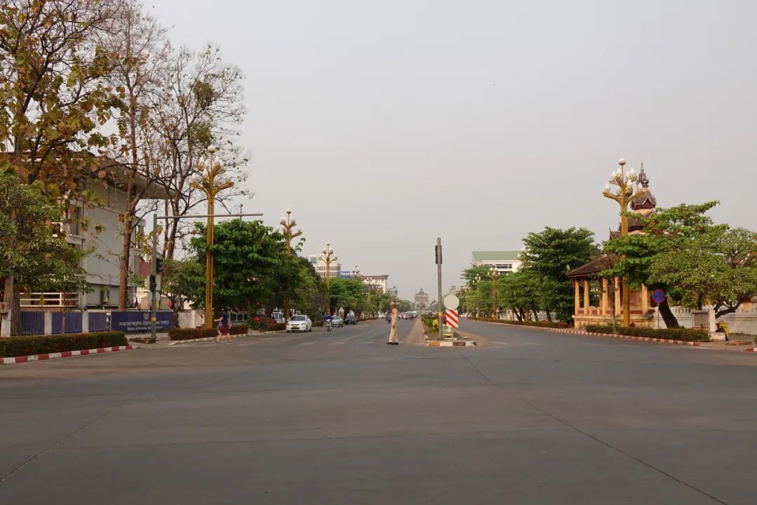 边境线上的首都,老挝万象纪行