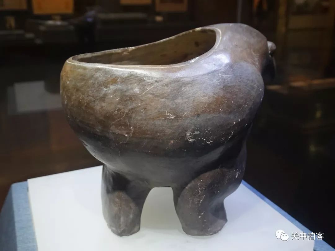 博物馆日直播:申威隆讲解渭南市博物馆陶鹰鼎