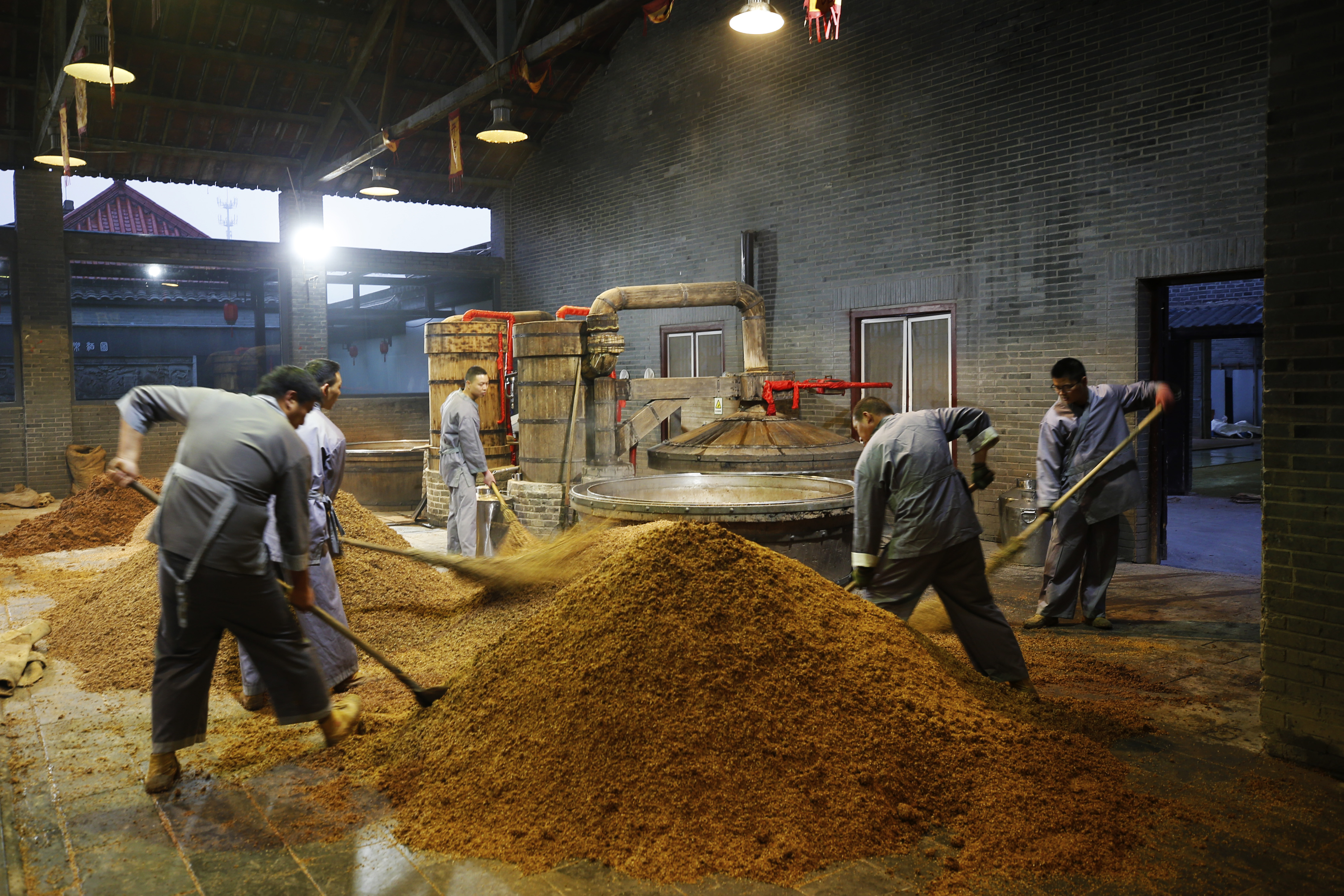 江苏泗洪:古法酿酒冬日飘香(2)