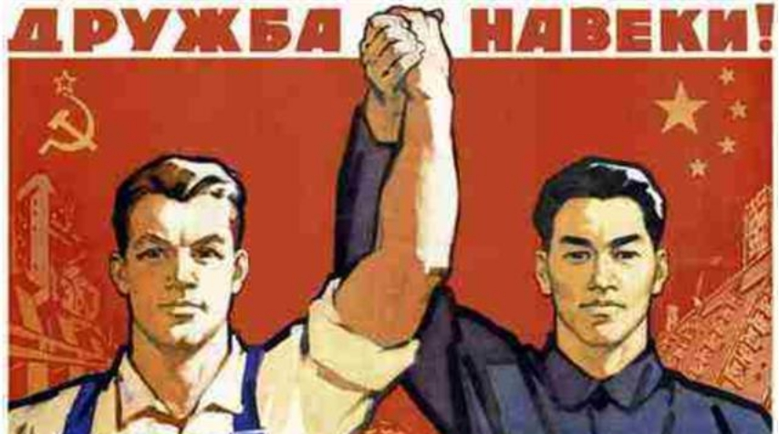 中苏交恶时期,苏联到底在我国北部边境部署了多少兵力?