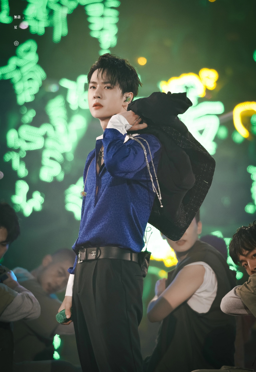 欢迎来到王一博个人演唱会,乐华十二周年家族演唱会圆满结束!