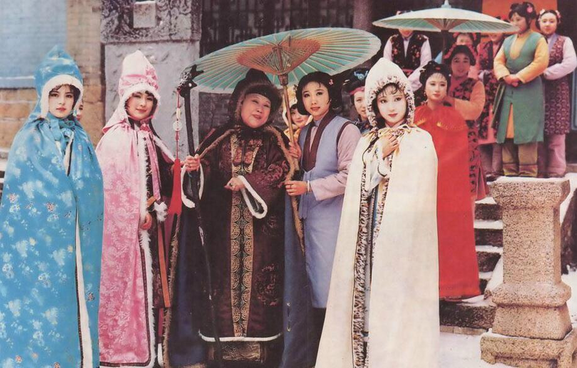 87版《红楼梦》里的插曲《枉凝眉》,许多人都耳熟能详,然而演唱这首歌