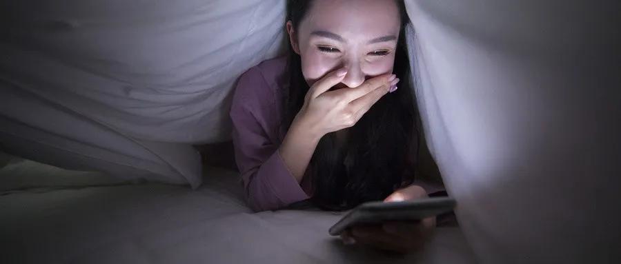 经常半夜突然醒了,再就睡不着了,是因为什么?多半是因为这2点
